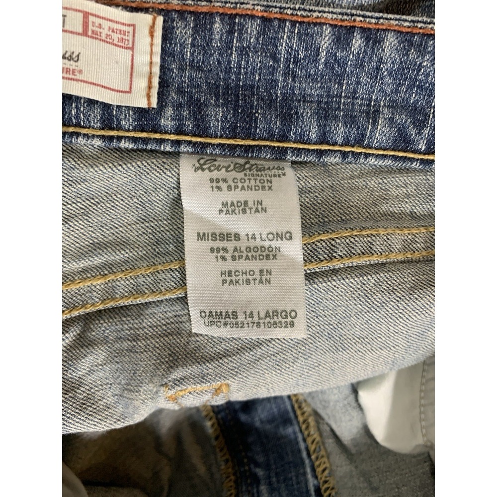 Levi's Signature Jeans Womens 14 Long Blue Bootcut Midrise Stretch 34 X 33.5 - Picture 8 of 8